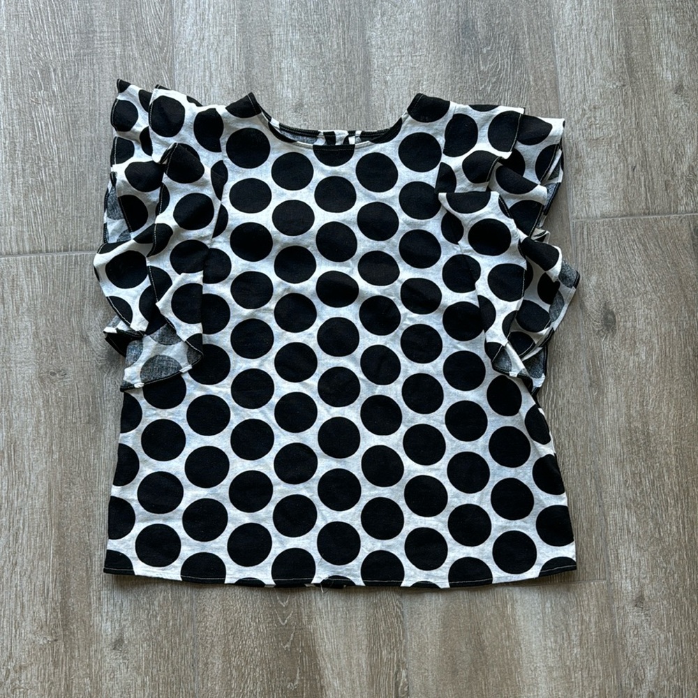 Who What Wear Black & White Polka Dot Blouse - Medium